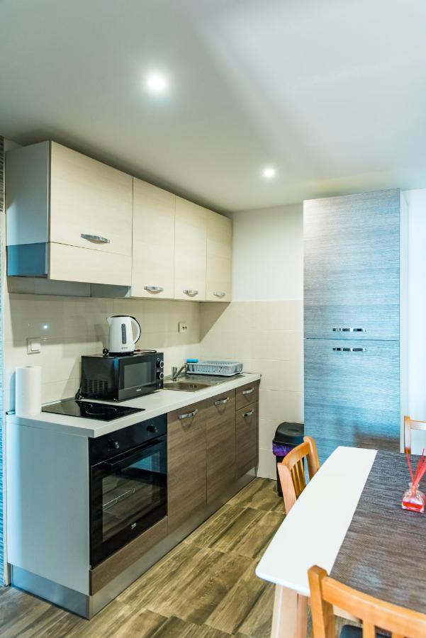 Appartement Ella à Lukovo Šugarje Extérieur photo